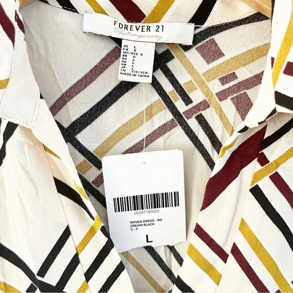 NWT Forever 21 Contemporary Cream Black Stripes Geometric Dress Size Large - Picture 5 of 9